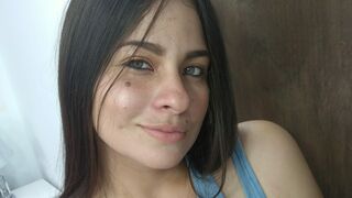 Just exactly How Pussy Erotik Cam Elevate the idea of Closeness